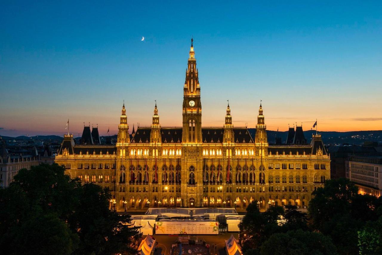 Family Deluxe A Stone Throw From The City Centre And Danube Viena Exterior foto